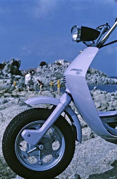 Innocenti - Sardegna - Campagna pubblicitaria - Lambretta 50 Cl Lui