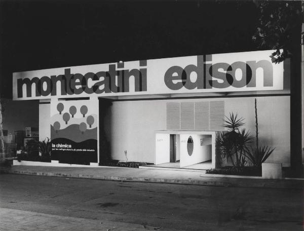 Palermo - Fiera del Mediterraneo del 1971 - Padiglione Montecatini Edison - Esterno - Ingresso - Notturno