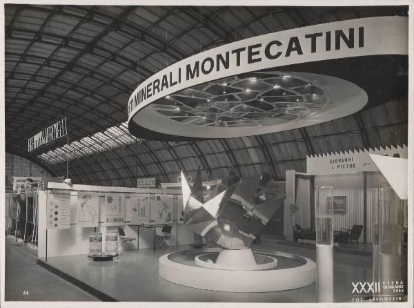 Milano - Fiera campionaria del 1954 - Posteggio esterno Montecatini - Pigmenti minerali