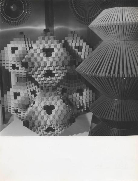 Milano - Salone del giocattolo del 1969 - Costruzioni geometriche - Materie plastiche