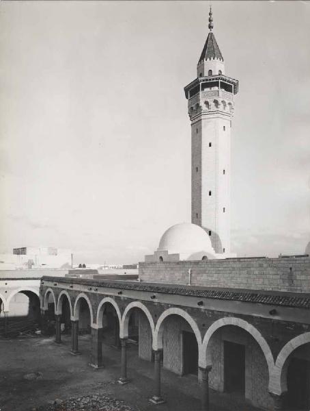 Monastir - Marmi - Moschea di Bourguiba - Cupola in costruzione