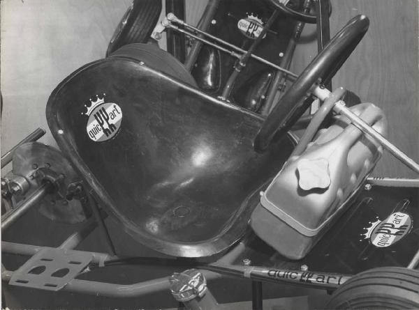 Milano - Fiera ciclo e motociclo del 1963 - Materie plastiche - Polipropilene isotattico - Moplen - Kart