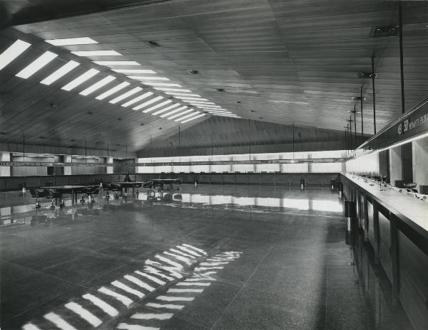 Milano - DIMM (Divisione Minerali e Metalli) - Settore Marmi - Palazzo Stipel - Centro direzionale