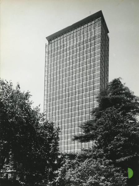 Milano - Torre Galfa - Esterno