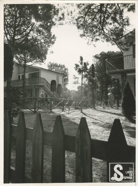 Lido di Spina - Izar Immobiliare - Quartiere giardino Le Valli - Villette - Giardino