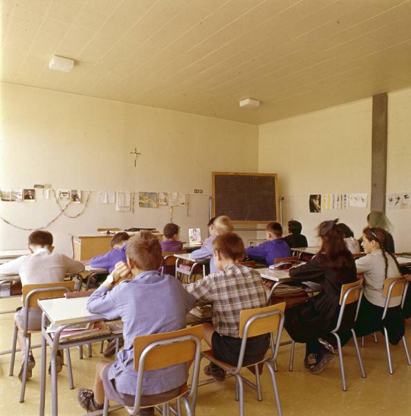 Edificio scolastico prefabbricato - Aula - Alunni