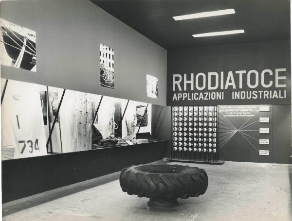 Milano - Fiera campionaria del 1960 - Padiglione Montecatini - Sala Rhodia