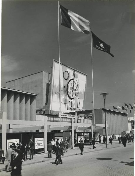 Milano - Fiera campionaria del 1960 - Padiglione Montecatini - Veduta esterna