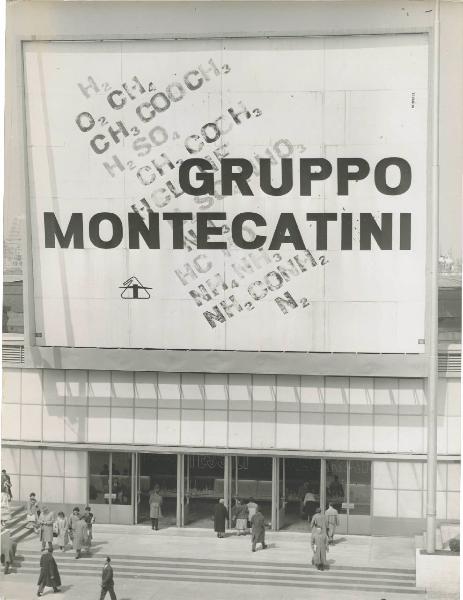 Milano - Fiera campionaria del 1958 - Padiglione Montecatini - Esterno - Dettaglio pannello Montecatini