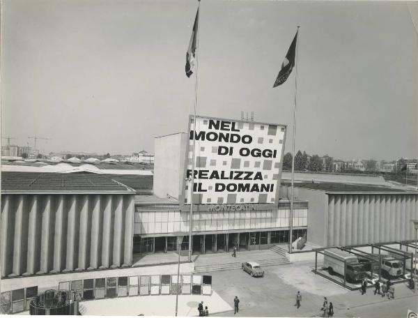 Milano - Fiera campionaria del 1961 - Padiglione Montecatini - Esterno - Veduta dall'alto