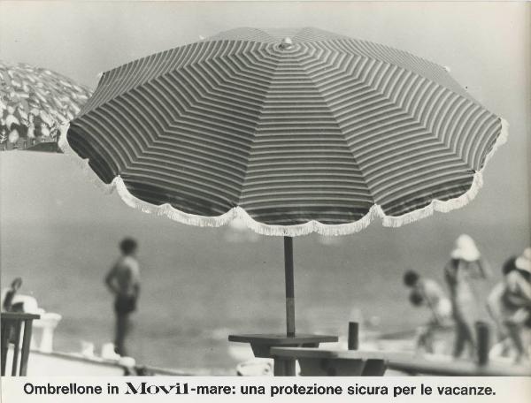 Materie plastiche - Cloruro di polivinile - Movil - Ombrellone - Spiaggia