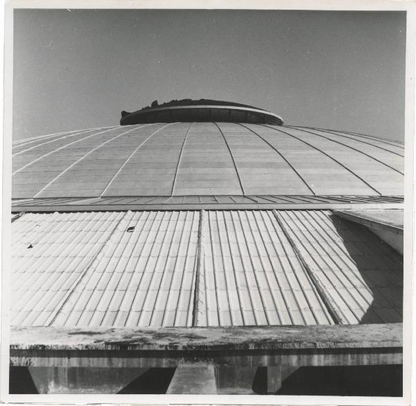 Roma - Palazzo dello sport - Cupola - Materie plastiche - Resina ureica espansa - Pannelli