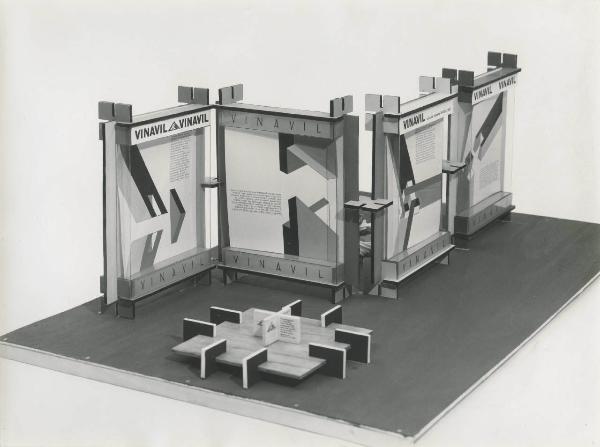 Riproduzione - Modellino per l'esposizione Vinavil
