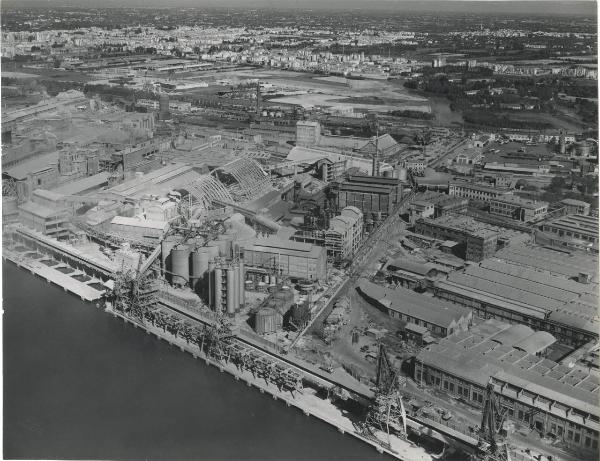 Porto Marghera - Impianto Vetrocoke - Veduta aerea