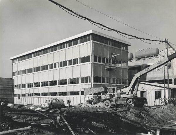 Porto Marghera - Divisione energia - Stabilimento petrolchimico - Ampliamento - Stazione da 30 kw