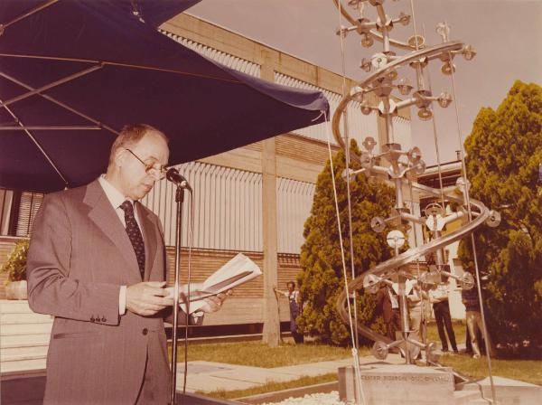 Ferrara - Centro Ricerche Giulio Natta - Inaugurazione del monumento dedicato a Giulio Natta - Discorso - Mario Schimberni