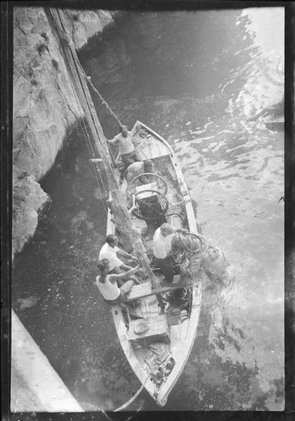 Pescatori su una barca