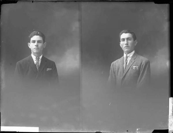 Uomo - ritratto - mezzo busto [committenza Ventura Alberto - Campoferro] [a destra]
Uomo - ritratto - mezzo busto [committenza Guarneri Mario - Campoferro] [a sinistra]