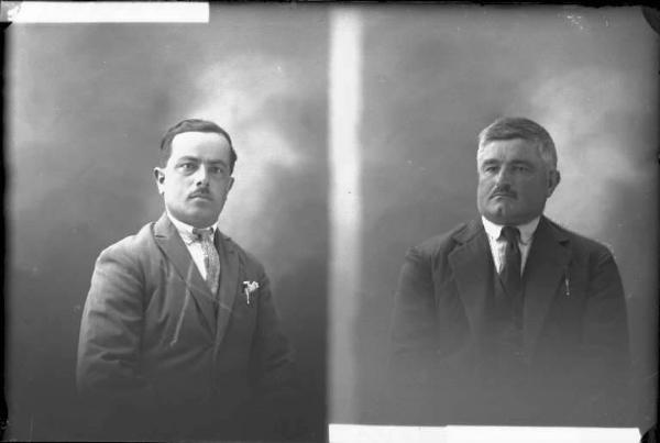 Uomo - ritratto - mezzo busto [committenza Sacchi Pietro - Cervesina] [a destra]
Uomo - ritratto - mezzo busto [committenza Bellinzona Giuseppe - Cornale] [a sinistra]
