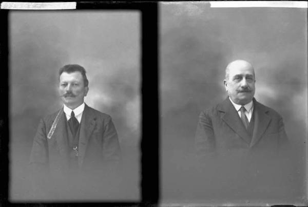 Uomo - ritratto - mezzo busto [committenza Repanai Prof. Gino - Voghera] [a destra]
Uomo - ritratto - mezzo busto [committenza Montini Enrico - Medassino] [a sinistra]
