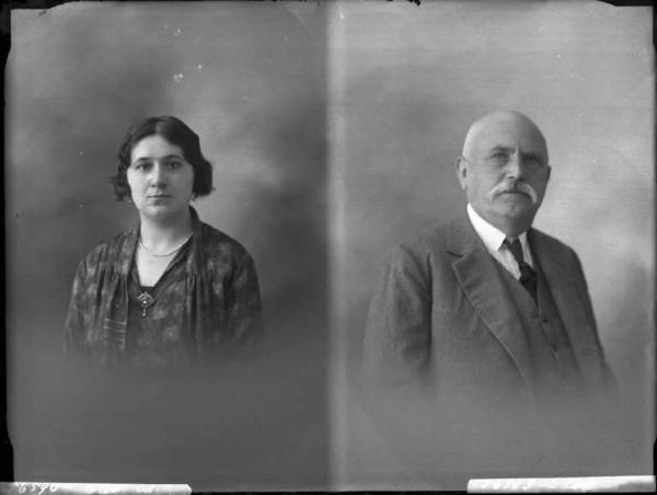 Uomo - ritratto - fototessera [committenza Meardi Carlo - Molino de Torti] [a destra]
Donna - ritratto - fototessera [committenza Magenta Giuseppina - Lomello] [a sinistra]
