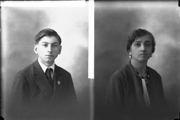 Donna - ritratto - fototessera [committenza De Giorgis Maria - Codevilla] [a destra]
Uomo- ritratto - fototessera [committenza Nosvelli Giovanni - Voghera] [a sinistra]