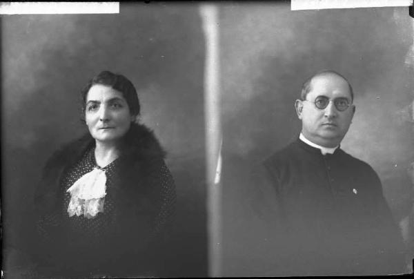 Uomo - ritratto - fototessera [committenza Tornari prof. Carlo - Reg. Liceo Ginnasio] [a destra]
Donna - ritratto - fototessera [committenza Angelini Maria - Voghera] [a sinistra]