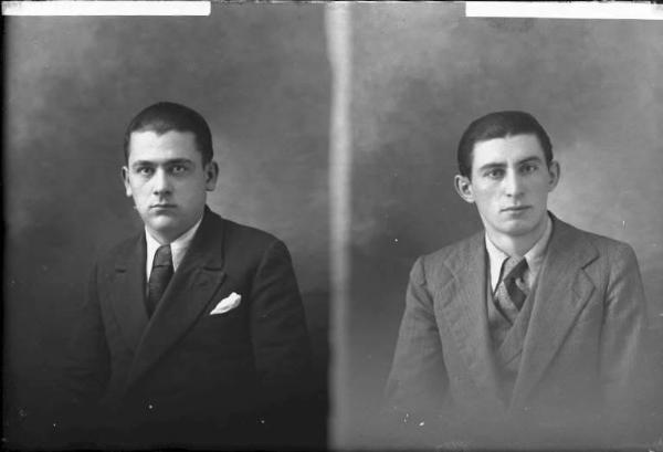 Uomo - ritratto - fototessera [committenza Spairani Amedeo - Voghera] [a destra]
Uomo - ritratto - fototessera [committenza Pellegrini Luigi - Voghera] [a sinistra]