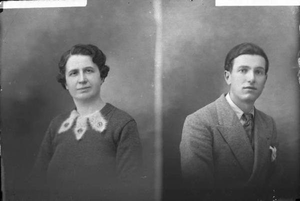 Uomo - ritratto - fototessera [committenza Luigi Ferrari] [a destra]
Donna - ritratto - fototessera [committenza Edvige Marchesi] [a sinistra]