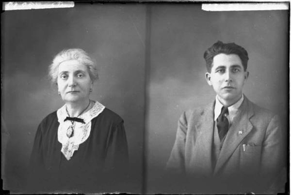 Uomo - ritratto - fototessera [committenza Bazzè Francesco - Voghera] [a destra]
Donna - ritratto - fototessera [committenza Amari Antonina - Voghera] [a sinistra]