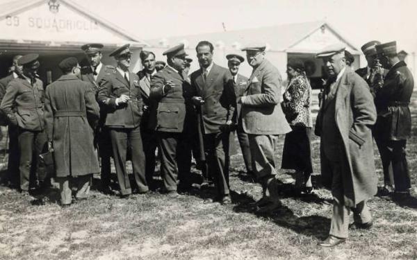 Giuseppe Bottai - Viaggio in Libia - Partenza dall'aeroporto di Tripoli