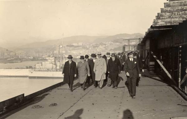 Giuseppe Bottai - Visita a Genova - Visita ai cantieri navali