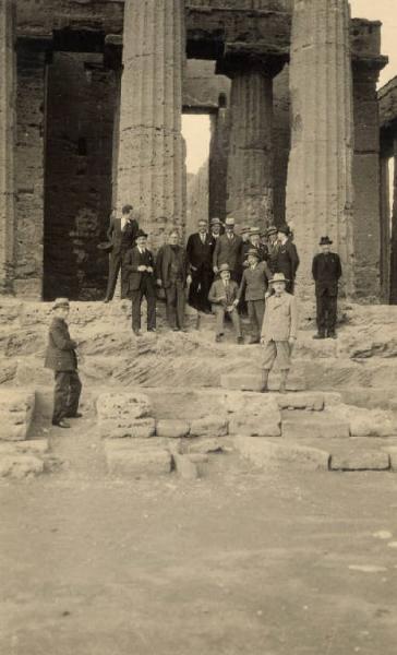 Giuseppe Bottai - Viaggio in Sicilia - Visita al Tempio della Concordia