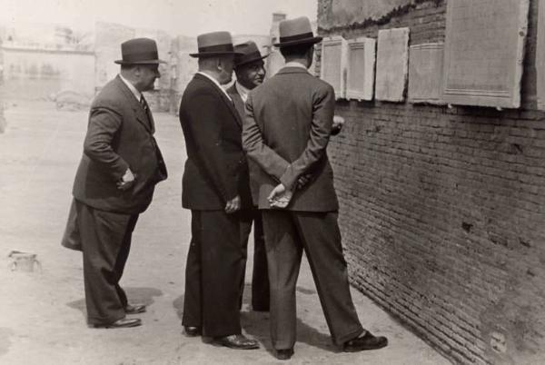 Giuseppe Bottai - Visita di Mussolini a Ostia Antica