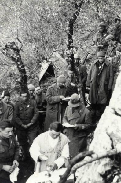 Guerra d'Albania - Fronte greco - Accampamento della Divisione Julia sul monte Scendèli - Santa Messa