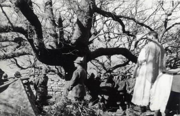 Guerra d'Albania - Fronte greco - Accampamento della Divisione Julia sul monte Scendèli - Santa Messa