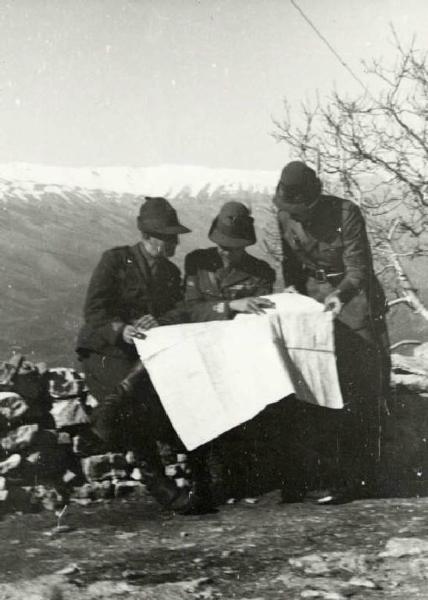 Giuseppe Bottai - Guerra d'Albania - Fronte greco - Comando della Divisione Julia sul monte Scendèli