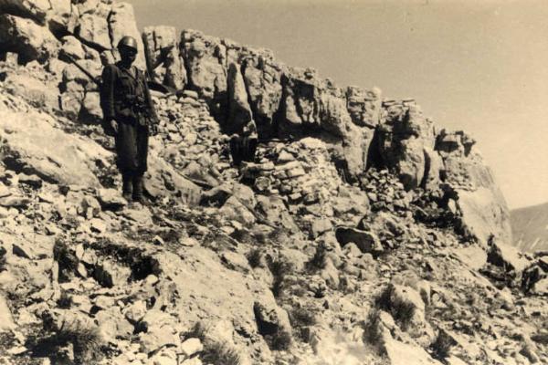 Guerra d'Albania - Fronte greco - Postazione della Divisione Julia sul monte Scendèli