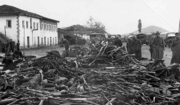 Giuseppe Bottai - Guerra d'Albania - Disarmo delle bande serbe