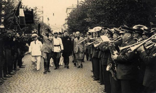 Giuseppe Bottai - Visita ad Aosta - Manifestazione di accoglienza