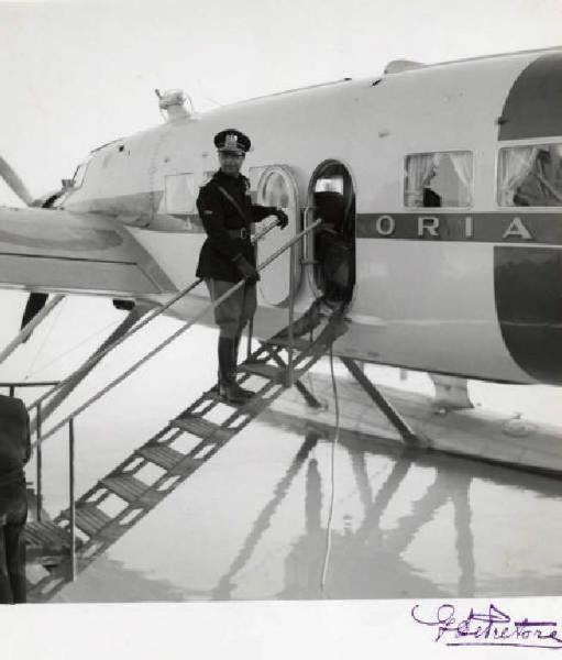 Giuseppe Bottai - Partenza dall'aeroporto di Ostia per Cagliari