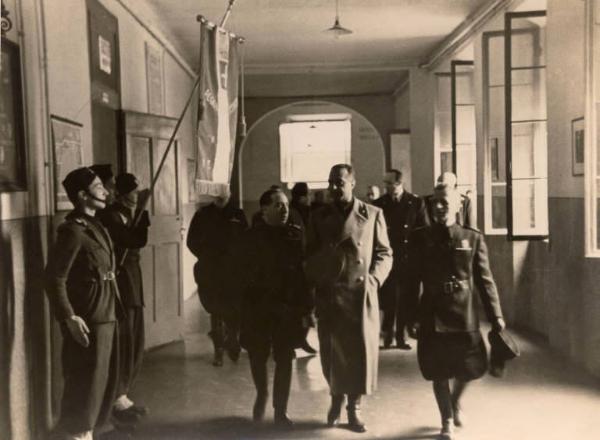 Giuseppe Bottai - Visita a un istituto scolastico