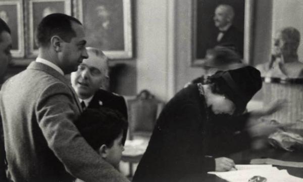 Giuseppe Bottai - Incontro con il Direttore generale agli archivi e biblioteche Edoardo Scardamaglia