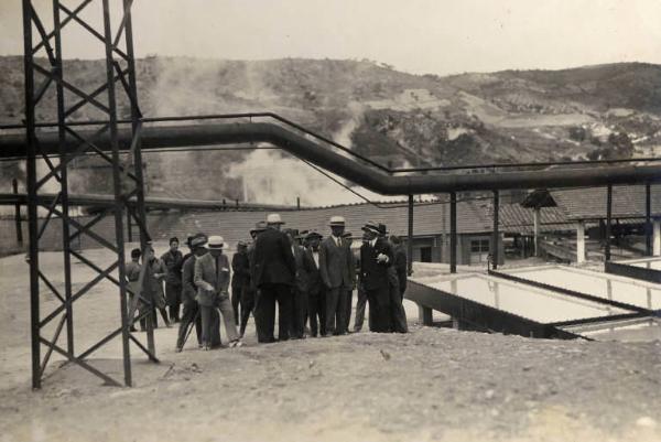 Giuseppe Bottai - Visita agli impianti industriali dei soffioni geotermici di Larderello