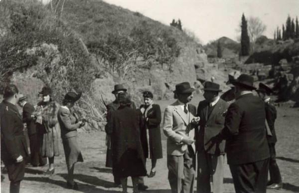 Giuseppe Bottai - Visita agli scavi di Cerveteri