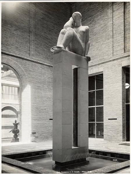 V Triennale - Palazzo dell'Arte - Impluvium - Fontana di Leone Lodi e Mario Sironi