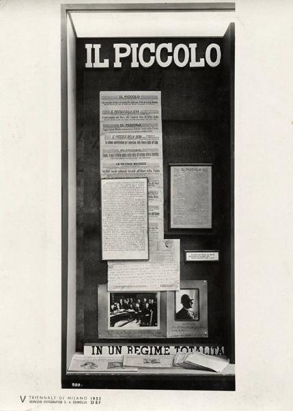 V Triennale - Mostre nel parco - Padiglione della stampa - Stampa italiana contemporanea - Vetrina de "Il piccolo"