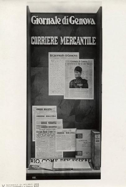 V Triennale - Mostre nel parco - Padiglione della stampa - Stampa italiana contemporanea - Vetrina de "Il giornale di Genova" e "il Corriere mercantile"