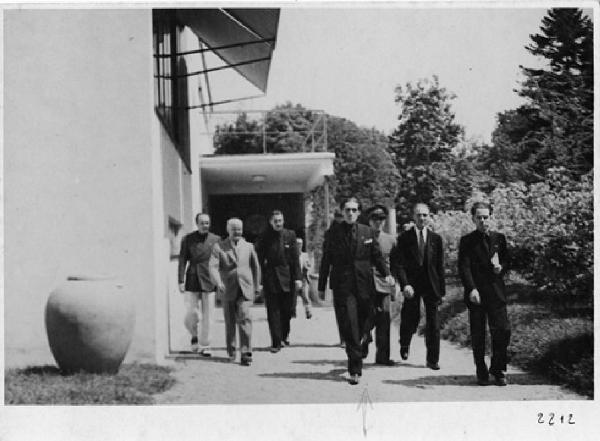 V Triennale - Visita di Araldo Di Crollalanza - Giulio Barella - Gio Ponti - Carlo Alberto Felice