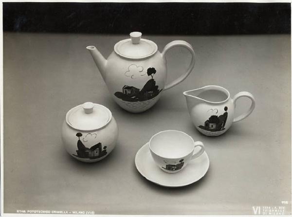 VI Triennale - Galleria delle arti decorative e industriali - Servizio da tè in ceramica